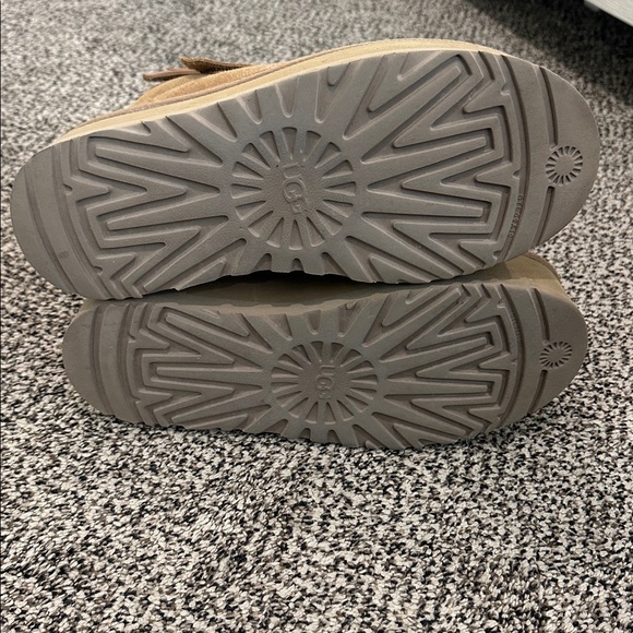 UGG platform Neumel boots - Picture 5 of 12